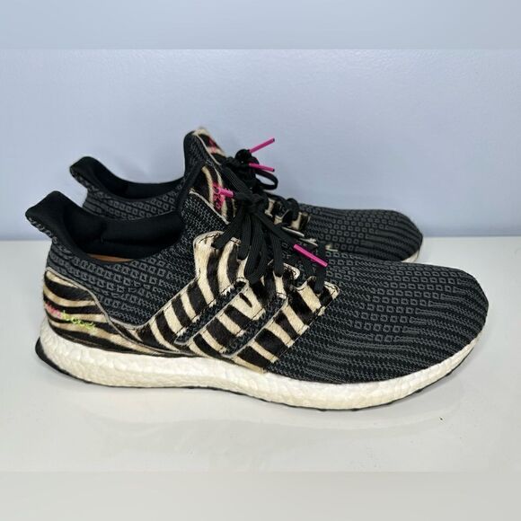 Adidas UltraBoost DNA Running Shoes Animal Pack Zebra FZ2730 Men's Size 11.5 - Picture 2 of 9